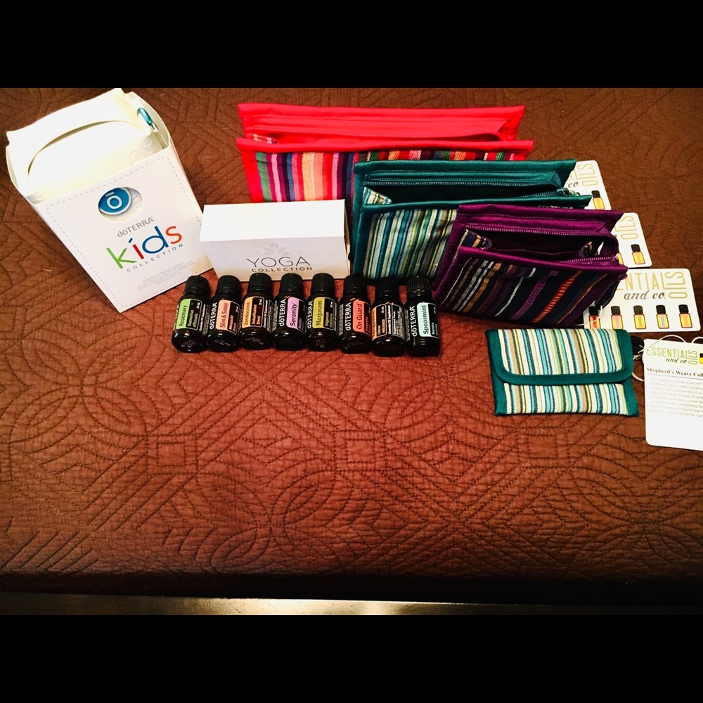 Essentials Oils Bags - Picture 5 of 8